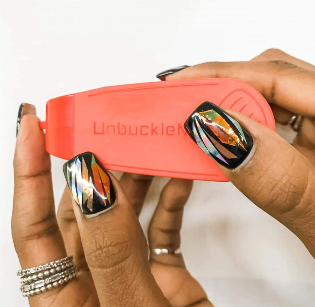 UnbuckleMe Carseat Buckle Release Tool Munchie Mug